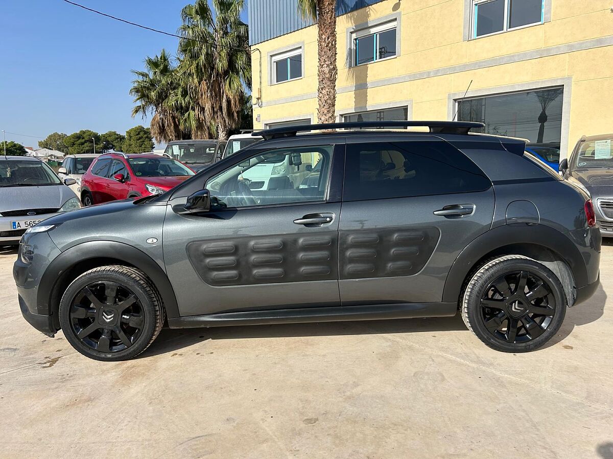 CITROEN C4 CACTUS SHINE 1.6 E-HDI AUTO SPANISH LHD IN SPAIN 96000 MILES 2015